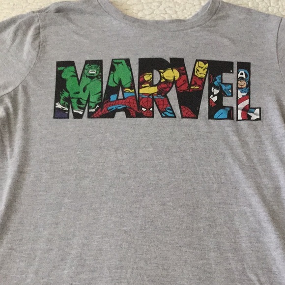 Boys marvel size XL shirt - Picture 2 of 2